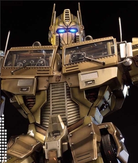 Optimus-Prime-Gold-Version-Transformers-Generations-I