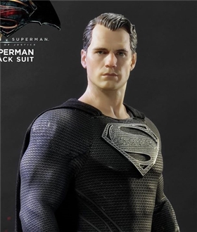 Superman-Black-Suit-Batman-v-Superman-Dawn-of-Justice