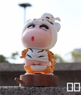 Crayon Shin-chan New Year of the Tiger