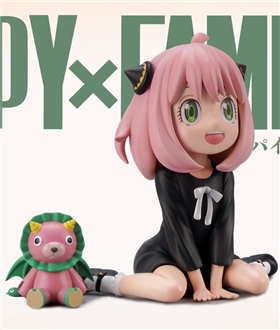 Anya Forger & Director Chimera - SPY x FAMILY