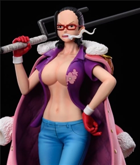 Tashigi – One Piece