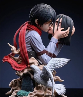 Eren & Mikasa Bust - Attack On Titan