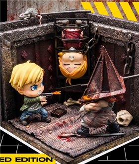 Red Pyramid Thing VS James Sunderland ft. Maria (Silent Hill)