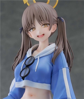 Moe (Swimsuit) - Blue Archive 1/7