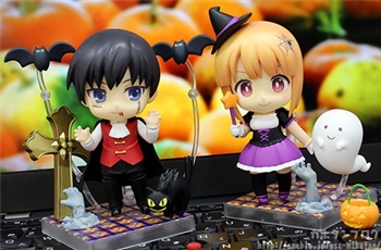 ตัวอย่างรีวิวฟิกเกอร์เซ็ตสุดน่ารักของ Nendoroid More: Halloween Set Female/Male ver.